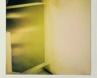 Ohne Titel, Polaroid, 2023 © Pinar Yildirim