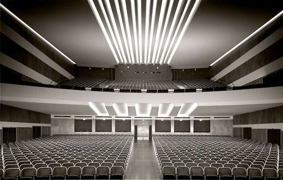 Karl Hugo Schmölz, Capitol-Theater, Dortmund, Januar 1950